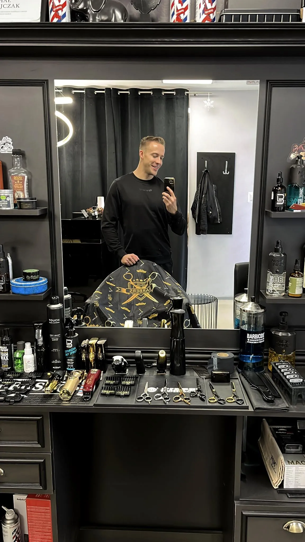 Michał Jędrzejczak — Master Barber, założyciel Cięcie Barbershop